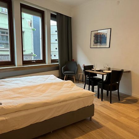 Loft With Big Terrace City Center Meir Антверпен Экстерьер фото
