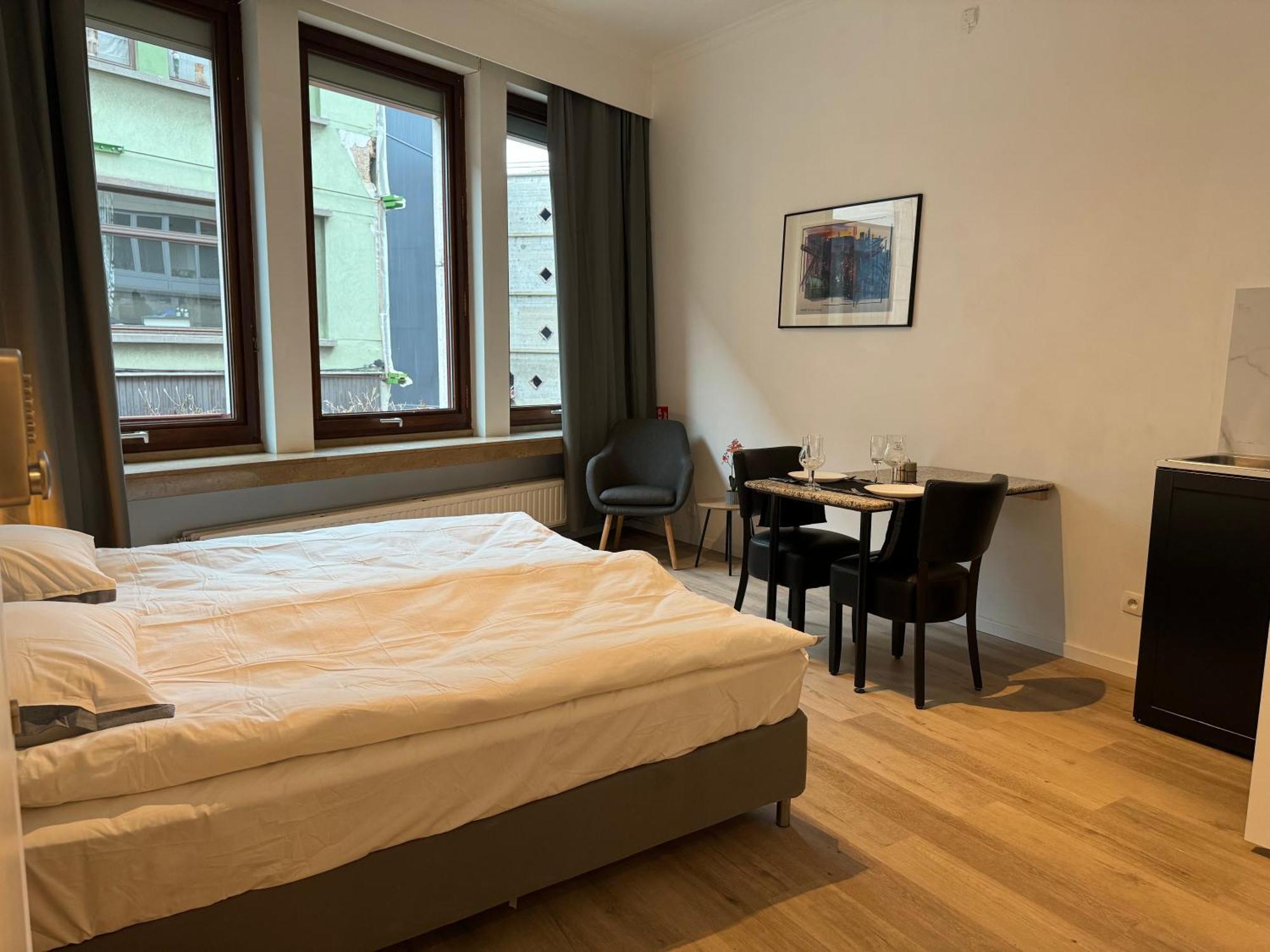 Loft With Big Terrace City Center Meir Антверпен Экстерьер фото